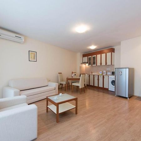 Gt Riviera Fort Beach Apartments 拉夫达 外观 照片