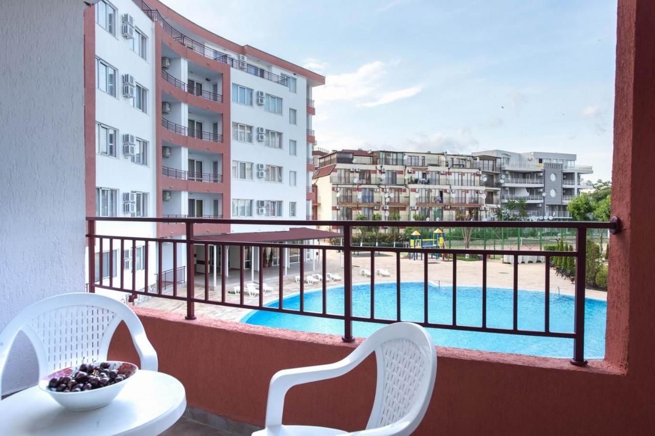 Gt Riviera Fort Beach Apartments 拉夫达 外观 照片