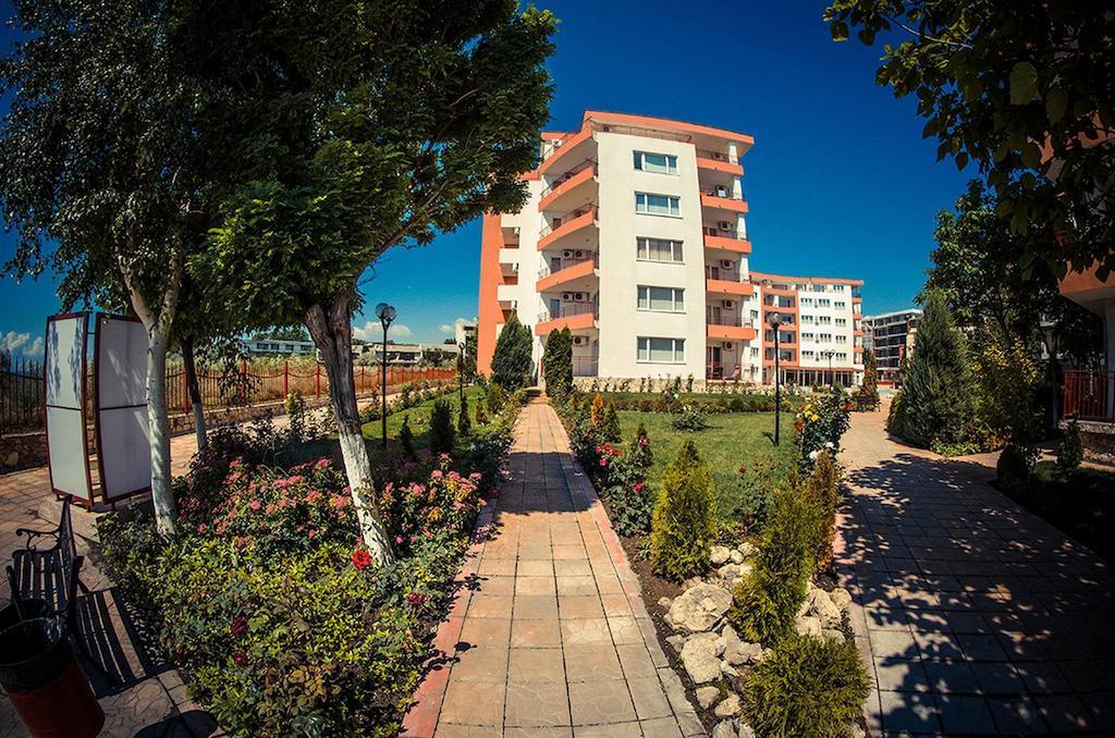 Gt Riviera Fort Beach Apartments 拉夫达 外观 照片